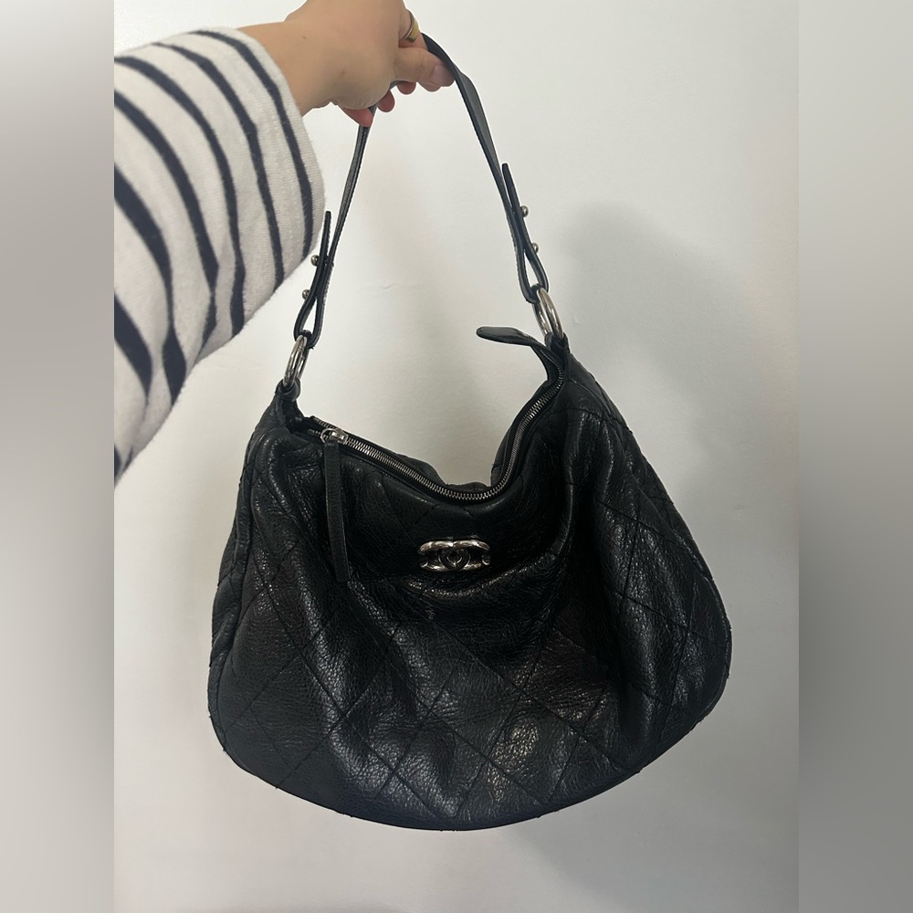 Chanel shoulder bag